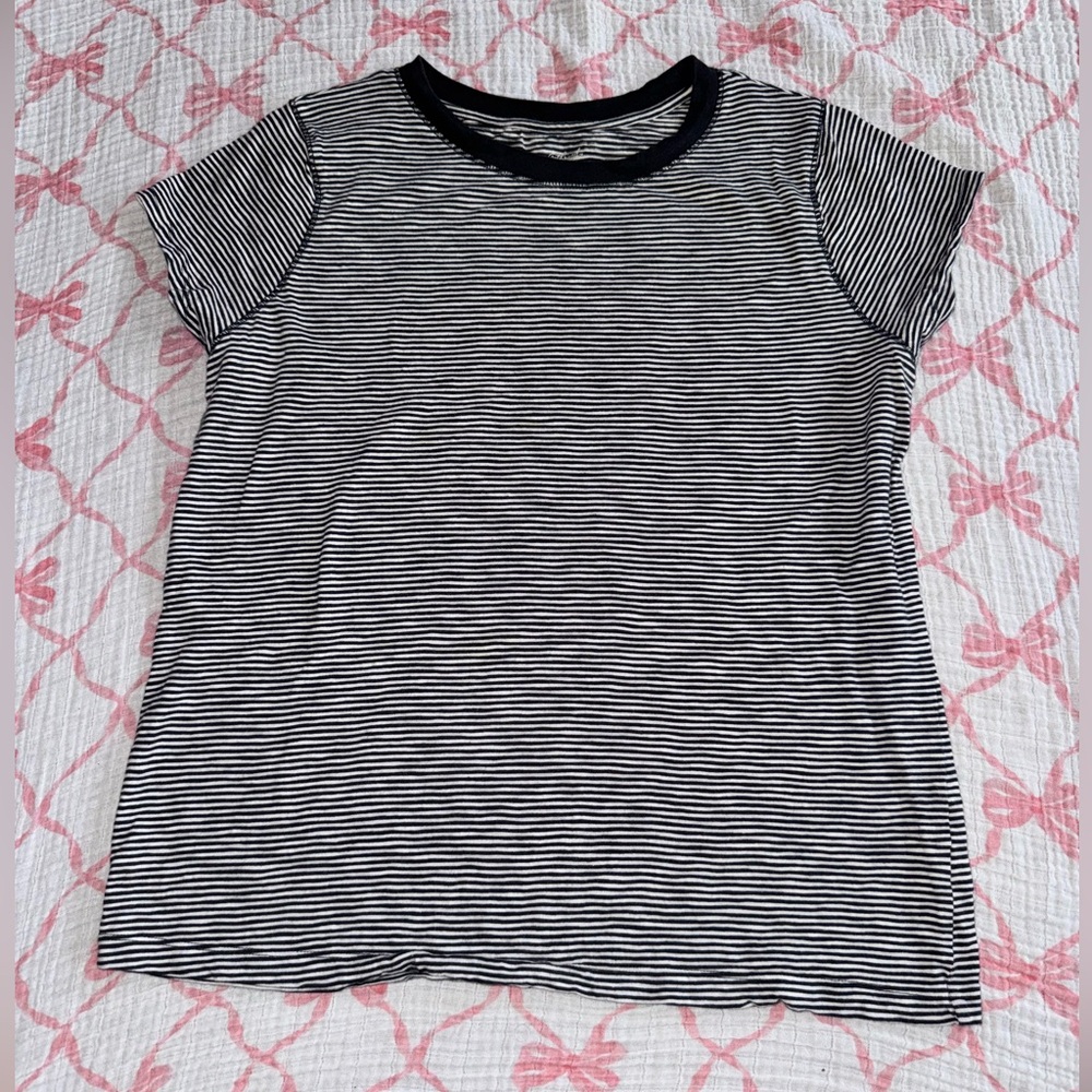 Universal Thread Striped T-Shirt - Picture 1 of 5